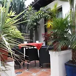 Mit Kleiner Innenhof-terrasse Im Rustikalen Stil 公寓 伊科德·德·洛斯·维诺斯