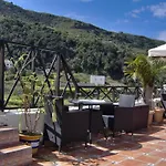 Mit Kleiner Innenhof-terrasse Im Rustikalen Stil 公寓 伊科德·德·洛斯·维诺斯